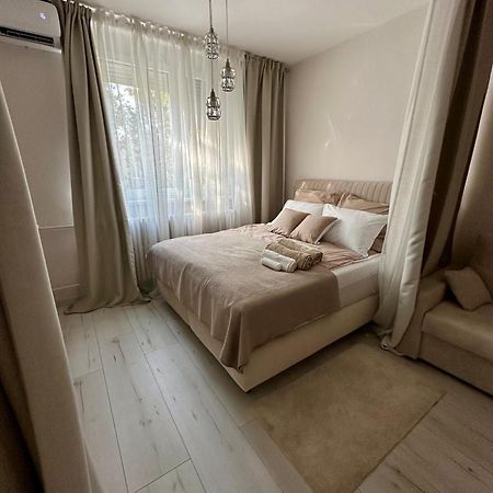 Mate Gold Apartment II Szeged Exterior photo