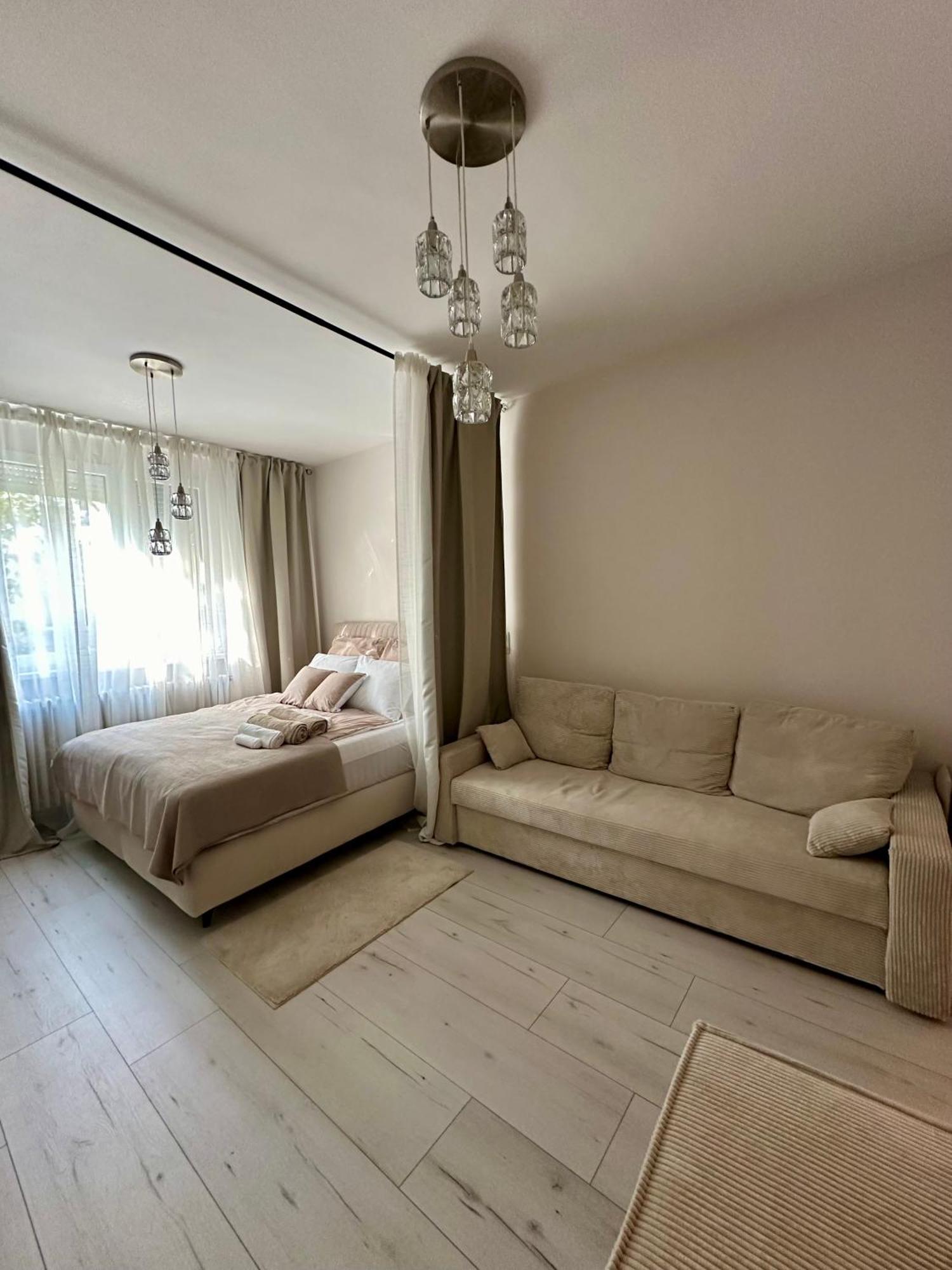 Mate Gold Apartment II Szeged Exterior photo